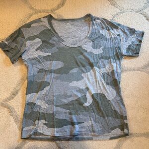Aerie Gray Camo Short Sleeve Tee